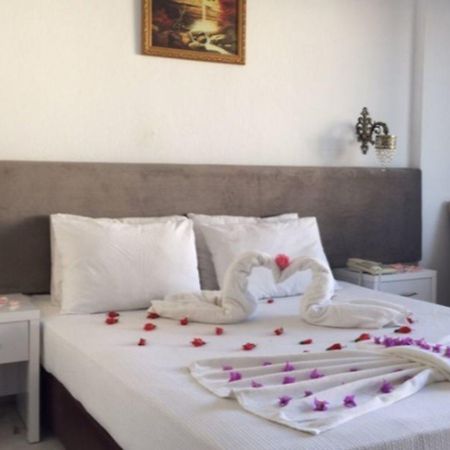 Zeus Hotel Turunç Dış mekan fotoğraf