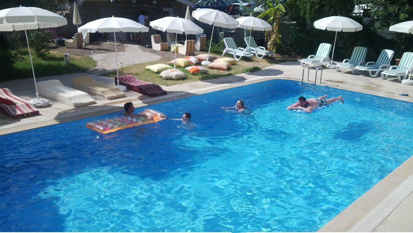 Zeus Hotel Turunç Dış mekan fotoğraf
